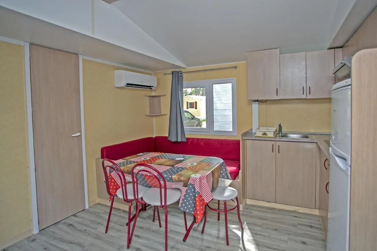 Camping Village L'Apamee Pamiers 3*,